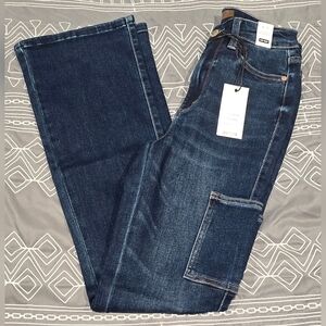 Judy Blue High Waisted Cargo Bootcut Jean Size 1/25